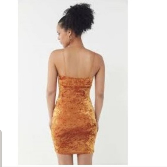 UO CRUSHED VELVET BURNED ORANGE DRESS - Picture 2 of 3